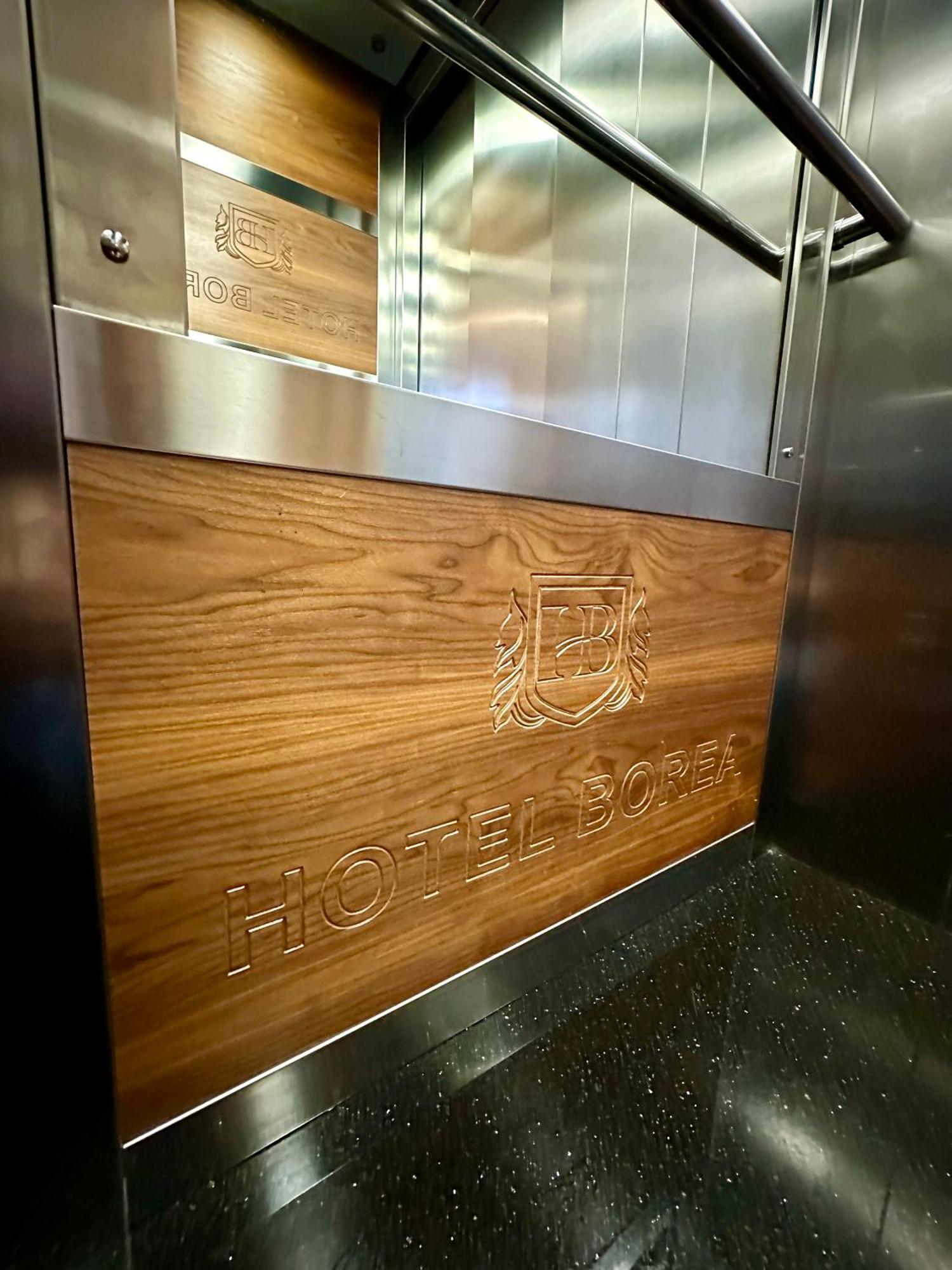 Hotel Borea ペーチ エクステリア 写真